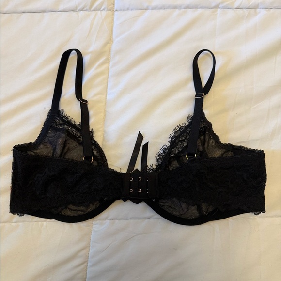 Victoria’s Secret Floral Lace Black Bra Dream Angels low cut Demi 38C - Picture 4 of 7